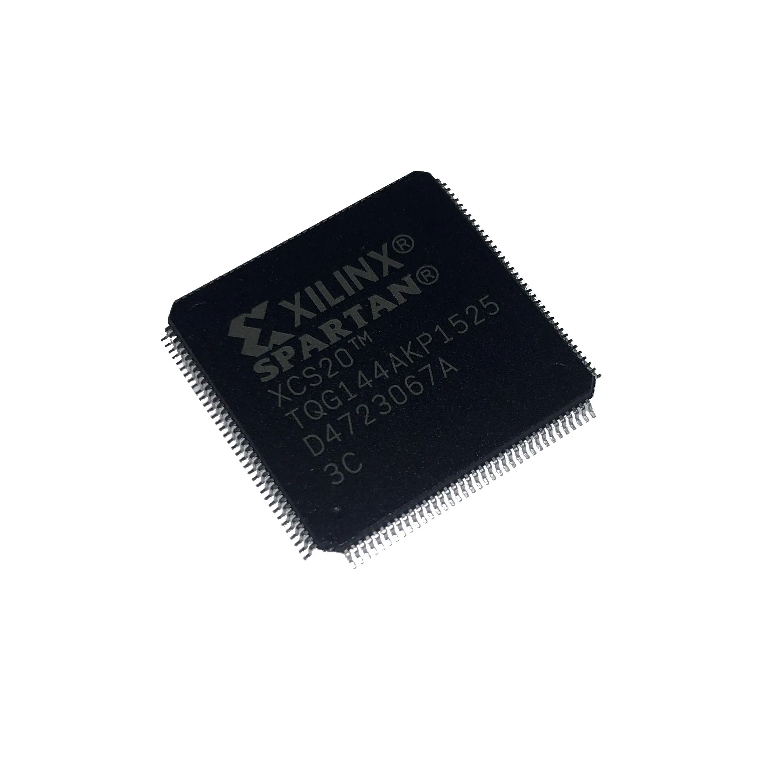 XCS20-3TQ144C TQFP144 XCS20 TQG144 C IC FPGA 113 I/O 144 КБ XCS20-3TQG144C