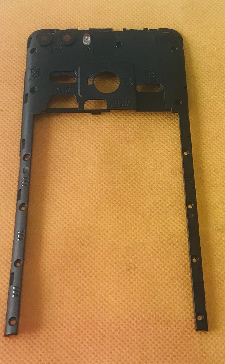 Б/у Оригинальный чехол с задней рамкой + стекло для камеры Ulefone MIX 2 MTK6737