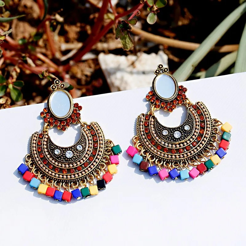 OIQUEI, индийские ювелирные изделия Jhumki, цыганские Этнические Ретро большие размеры, в форме Луны, зеркальные цветные Квадратные бусины, висячие серьги с кисточкой для женщин