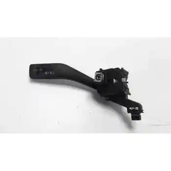 

1K0953513 COMMAND INTERMITTENT SEAT TOLEDO (5P2)