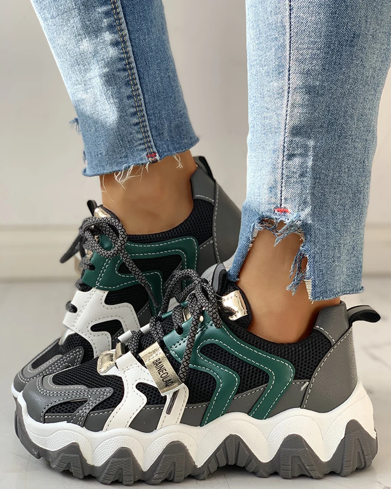 

Colorblock Eyelet Lace-Up Casual Sneakers Net Surface suede insert street style