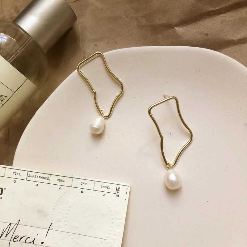 INKDEW Korea Design Metal Gold Drop Earrings Baroque Irregular Circle Square Natural Freshwater Pearl Earrings for Women Girls