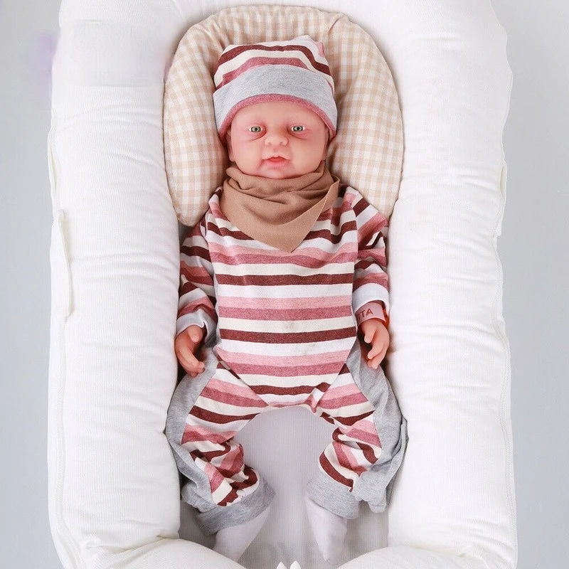 Рисунок 2 - Реалистичные куклы-младенцы