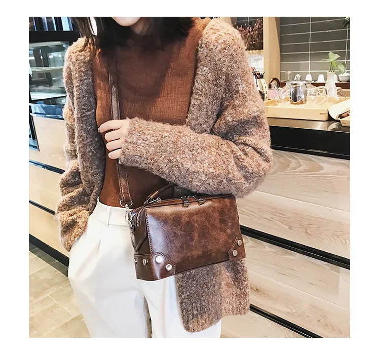 MJ Fashion Box Shape PU Leather Handbag Vintage Rivet Crossbody Bag 2019 New Casual Large Capacity Women Messenger Shoulder Bags (9)