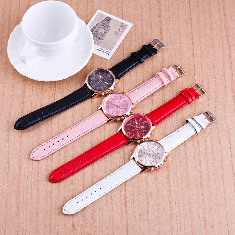 

Hot Selling WOMEN'S Watch Geneva Geneva Fake Three Eye Leather Belt-Style WOMEN'S Roman Measuring WOMEN'S Watch