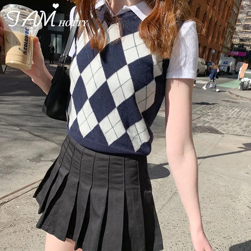 

IAMHOTTY Autumn 2020 Argyle Plaid Knitted Sweater Vest Women Preppy Style Sleeveless Y2K Tops Sweaters Elegant Vintage Clothes
