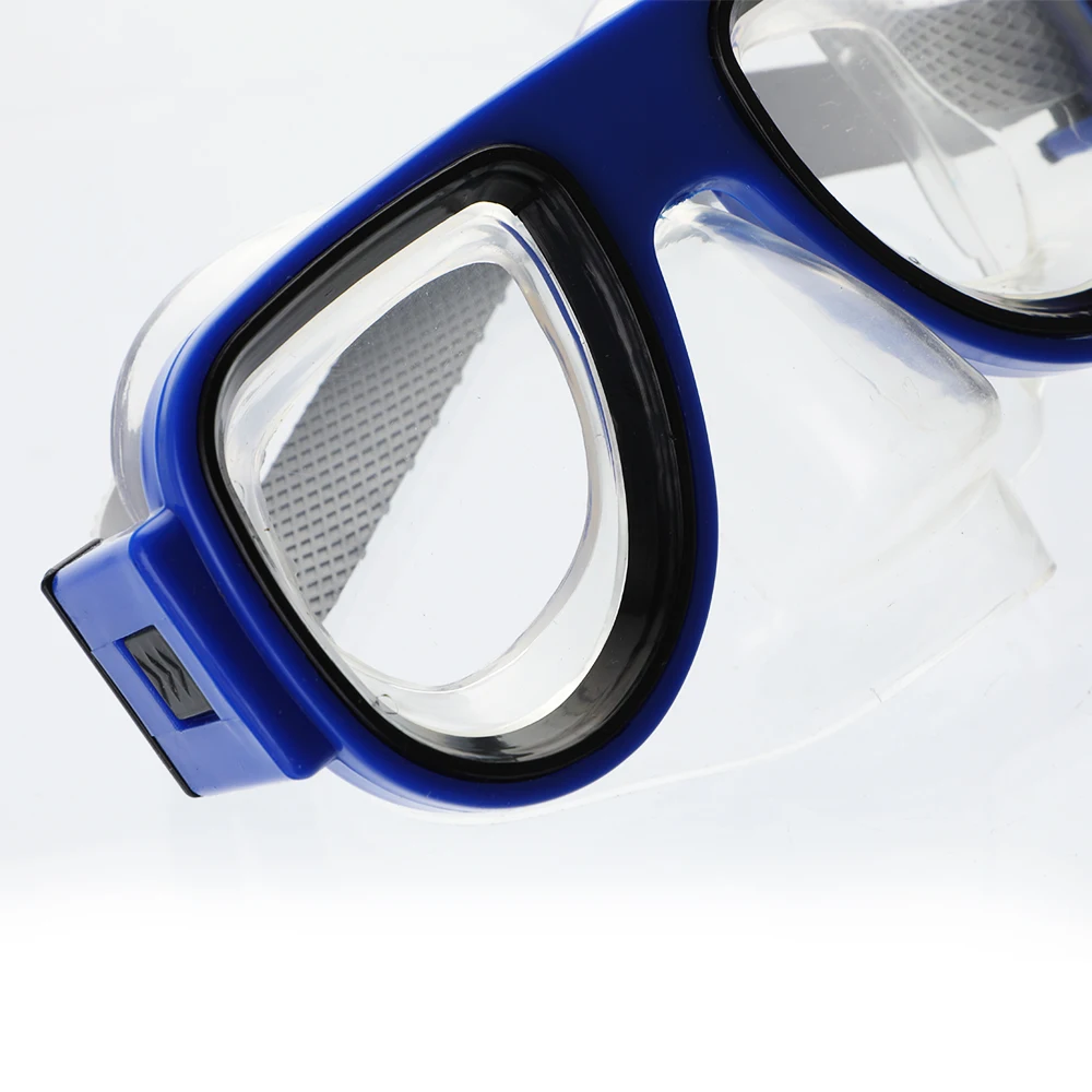 Underwater Mask 3-8 Years Kids Swimming Snorkel Set Comfortable Double Lens Snorkeling Mask Breathing Tube Swim Equipment