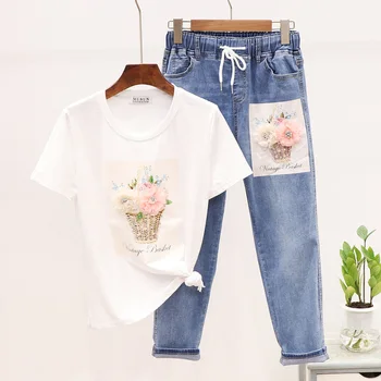 

Spring New T shirt Woman Set Fashion Beading Flowers Cotton Short Sleeve Tshirt + Casual Nine Points Jeans Two Piece Set D3580
