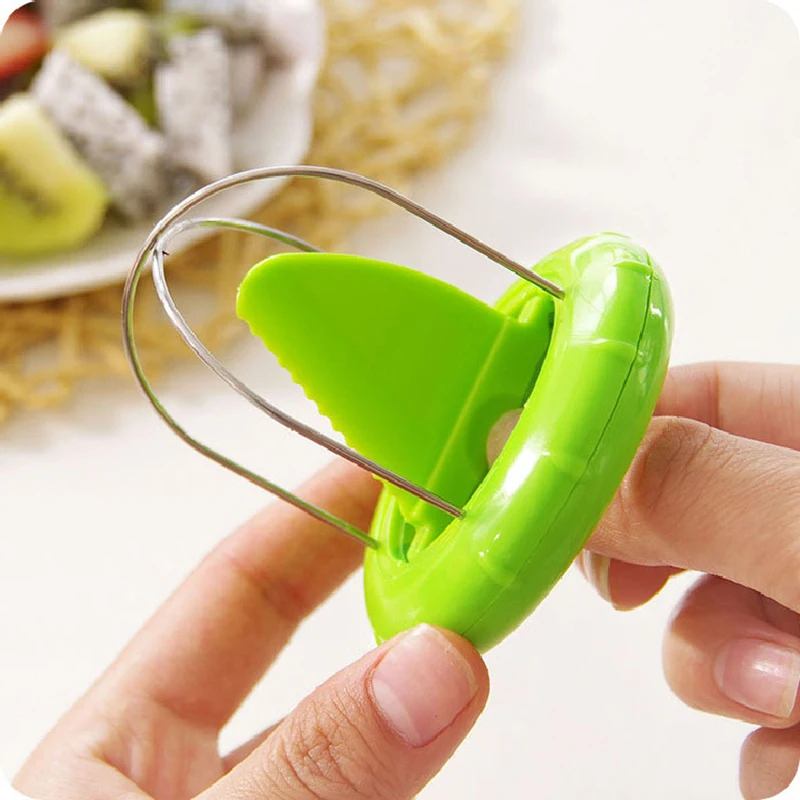  Green Kiwi Fruit Cut Digging Core Twister Slicer Kiwi