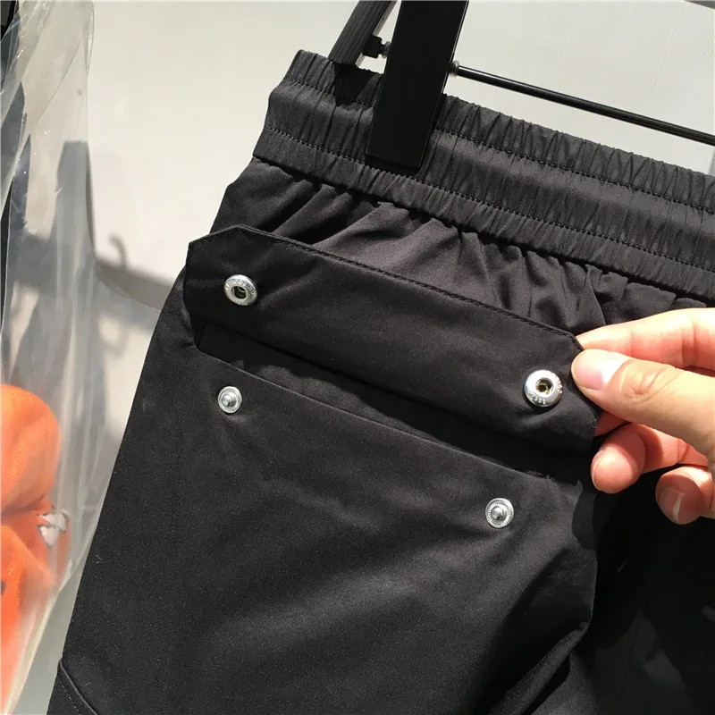 Рисунок 6 - Шорты-карго мужские свободные