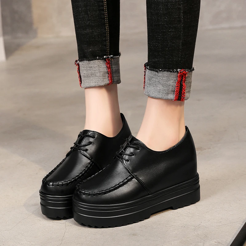 

2020 Women's The New Fashion Casual Wedges with Thick Bottoms Wild Mature Women's Sneakers on Stage Luxury Shoes W34-79
