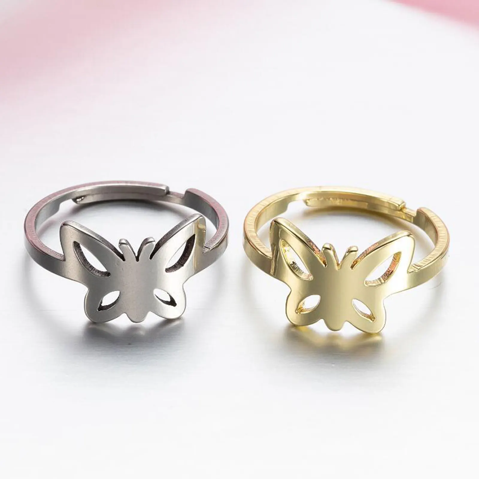 Bague Anneau runes viking en acier argenté, runique, futhark