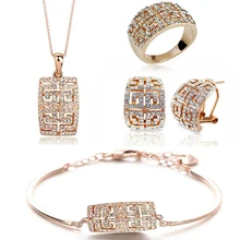 2021 New Design Hot Sale gold-color Austria Crystal Jewelry Set For Women