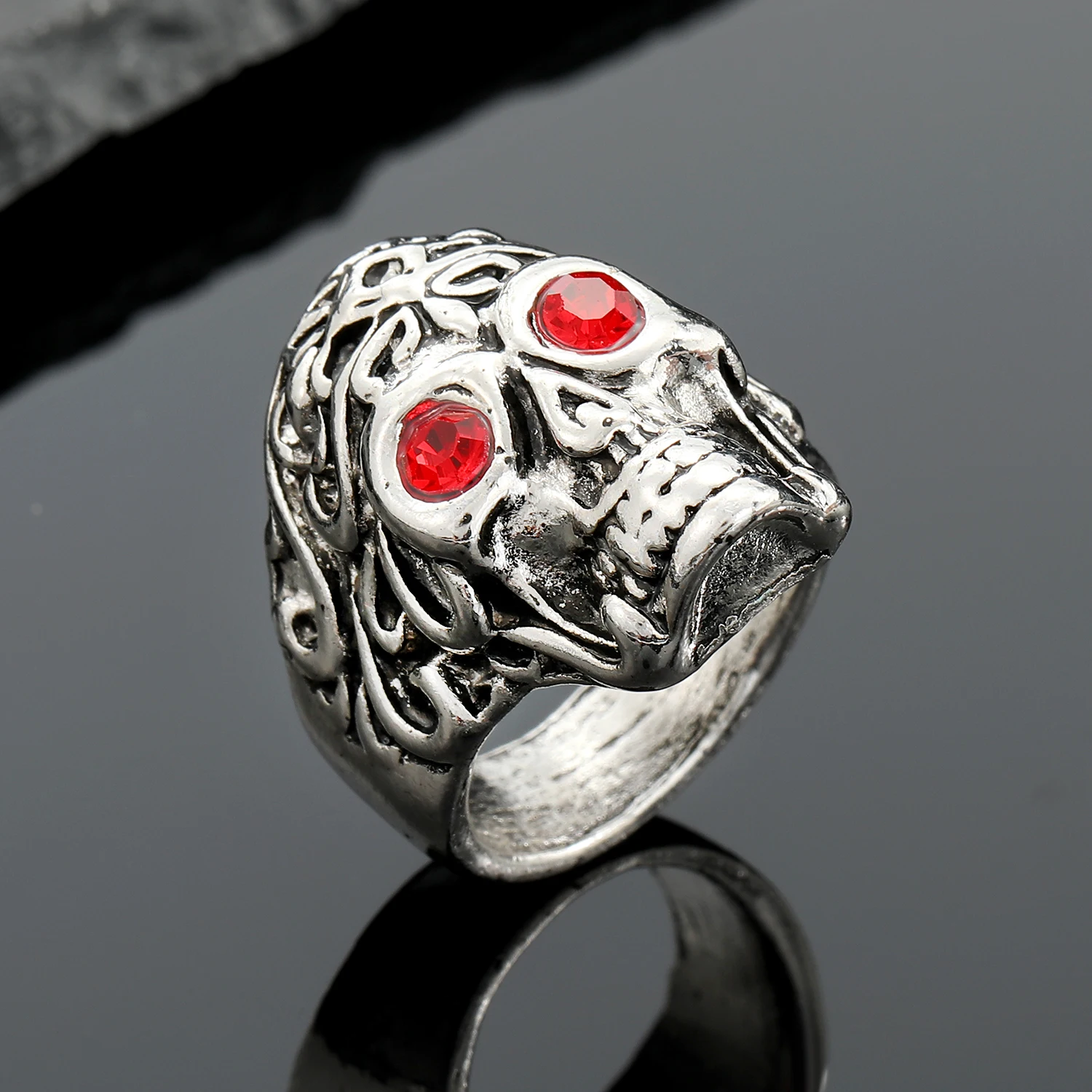アクセサリー BWL Tribal Band Skull Ring w Ruby Eyes 925 Sterling Silver Red Ruby Eye Skull Ring Biker Mens