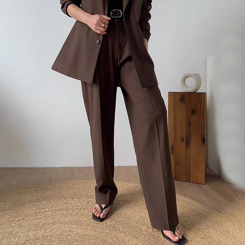 TWOTWINSTYLE черные корейские женские брюки с высокой талией и карманами элегантные прямые брюки женская одежда Осенняя мода новинка