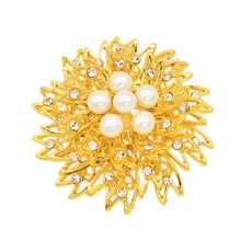 Кросс-граница, Лидер продаж, аксессуары, многослойная выдалбливающая брошь в виде цветка, с жемчугом, Европа и Америка, банкет, торжественное платье