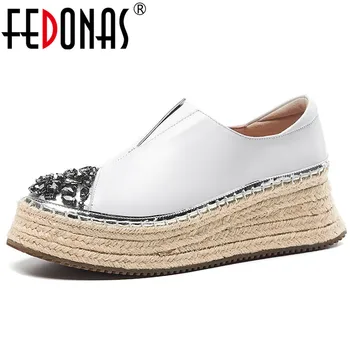 

FEDONAS Spring Quality Genuine Leather Platform Women Flats Slip On Sports Casual Shoes Woman Blingbling Crystal Women Sneakers
