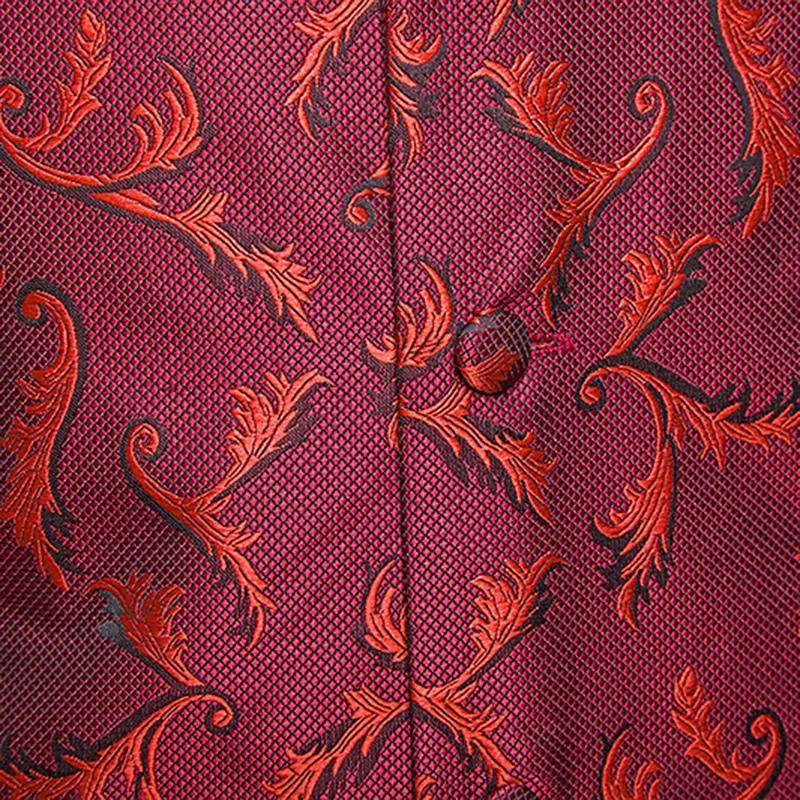 Plus size men casual suit vest silk leaves pattern Embroidered smart casual suit vest Single-breasted design slim fit for mens Plus size men casual suit vest silk leaves pattern Embroidered smart casual suit vest Single-breasted design slim fit for mens