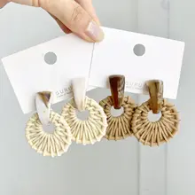 Корея Горячая дизайн имитация плетёная ротанговая круглая полые серьги акриловая смола сочетание серьги для женщин подарок