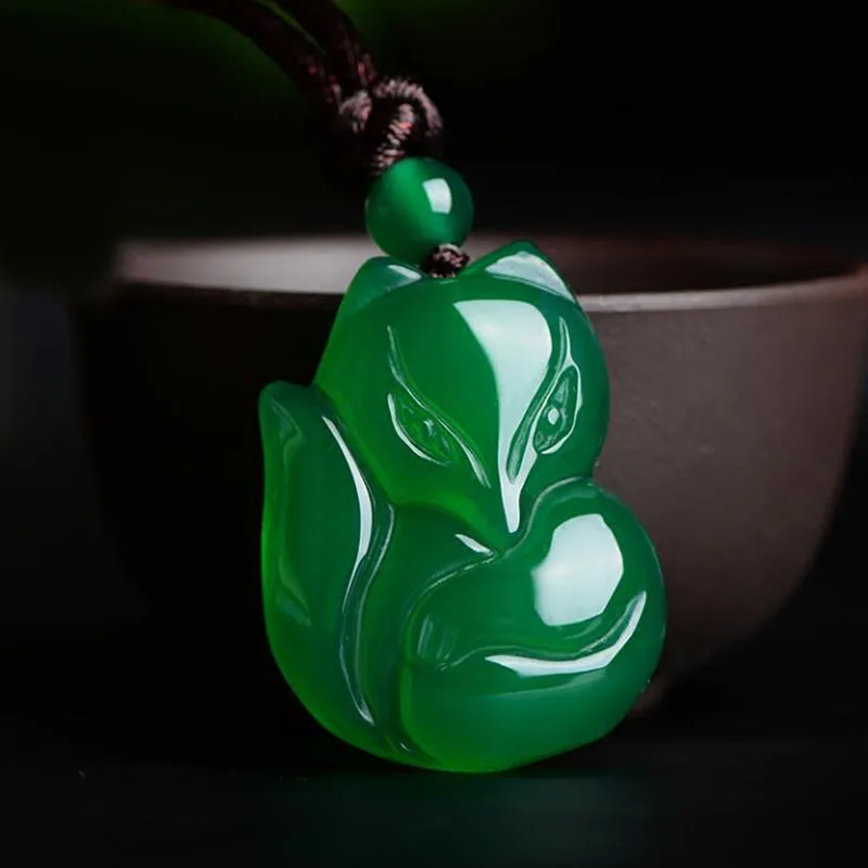 fine jewelry Natural chalcedony fox hanging prosperous marriage wholesale chalcedony sona pendant