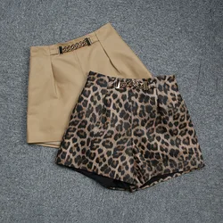 Primavera novo designer feminino de alta qualidade metal corrente leopardo couro genuíno shorts a219