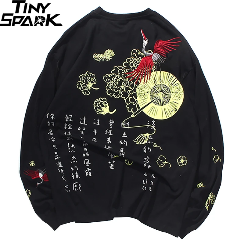 

2020 Men Hip Hop T Shirt Streetwear Chinese Kanji Embroidery Crane Tshirt Cotton Tops Tees Spring Long Sleeve T-Shirt Harajuku