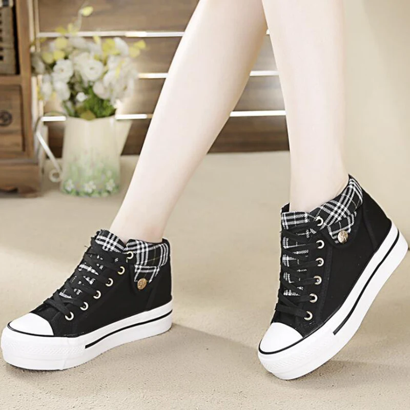 COVOYYAR/Новая Осенняя парусиновая обувь; женская обувь; кроссовки на платформе; Повседневная обувь в клетку со скрытым каблуком; обувь для учащихся на массивной подошве; WSN341