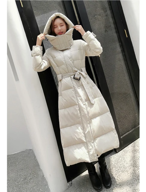 Winter women s down coat Fashion new hooded jacket Thicken large size blue black White