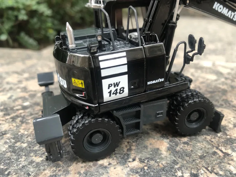 ミニカー 1/43 コマツ PW148-10 UH ブラック 限定版 8149 Collectible Diecast Model Gift 1:50 Scale Komatsu PW148-10