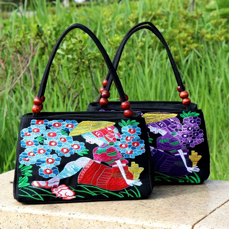 New Fashion Embroidery Women Small handbags National Floral Embroidered Lady Top-handle bags Single-layer Beading Falp Carrier