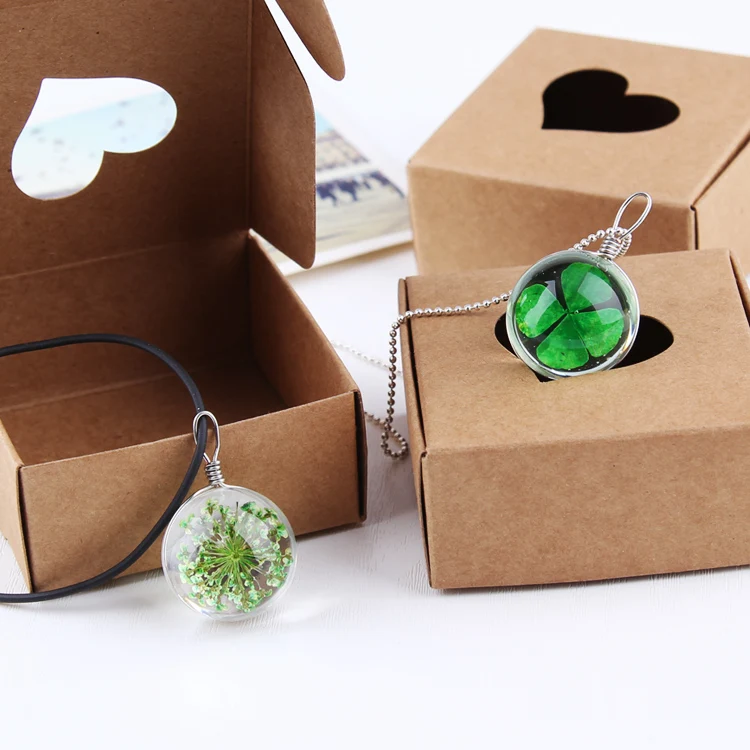 

7.5*7.5*3cm 150Pcs/ Lot Skeleton Love Brown Event Gift Kraft Paper Pack Boxes For Biscuit Cookie Nut ,Handmade DIY Soap Box