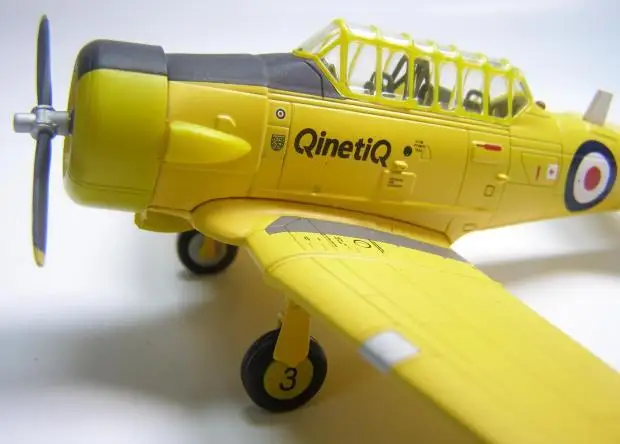 Хобби мастер эксклюзивный выпуск для Tiger хобби Великобритании T-6 KF 1/72 литой самолет