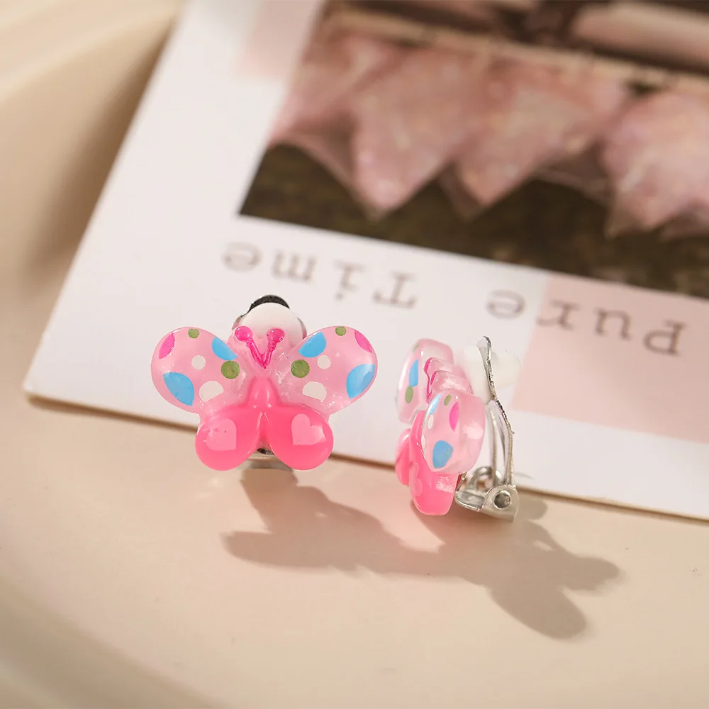 Cartoon animal / fruit / Butterfly Ear Clips Children Clip Earrings Girl Resin no Piercing earring for children kids серьгиChildren Baby Girl Jewelry Kids Cute Animal Fruit Cherry Resin Ear Clip On Pierced Party Gift Cartoon Flower Earrings