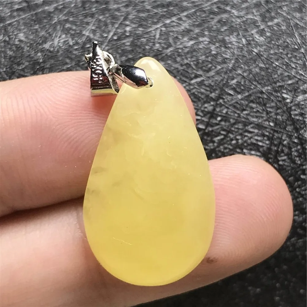 Amber Pendant (119)