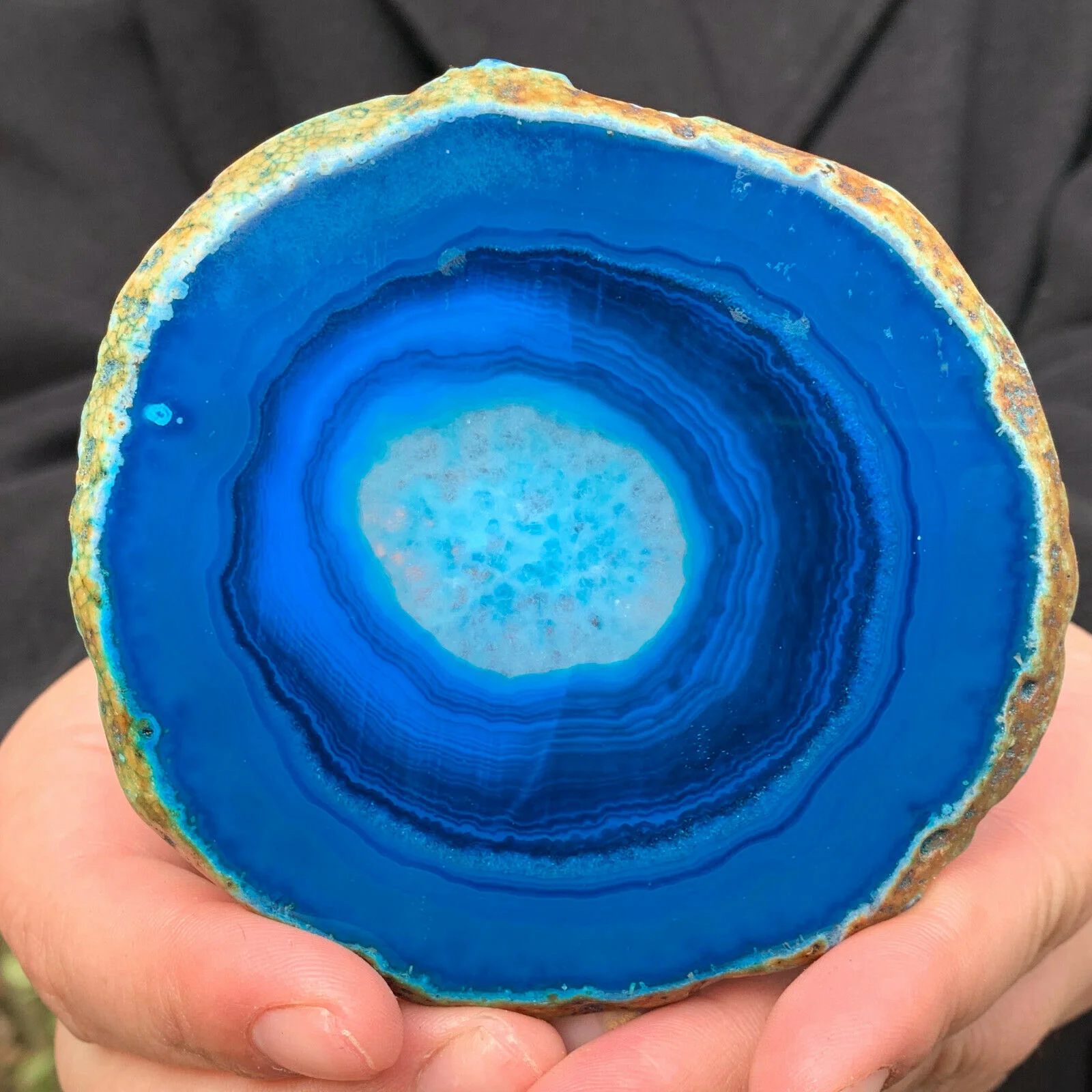 

Natural beauty of agate caves with clusters of chips for additional gems