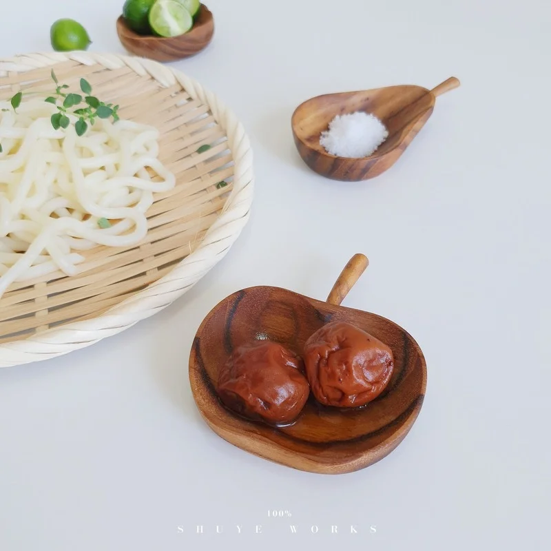 

Teak Seasoning Dish, Solid Wood Sauce Plate Wooden Apple-shaped Small Dish