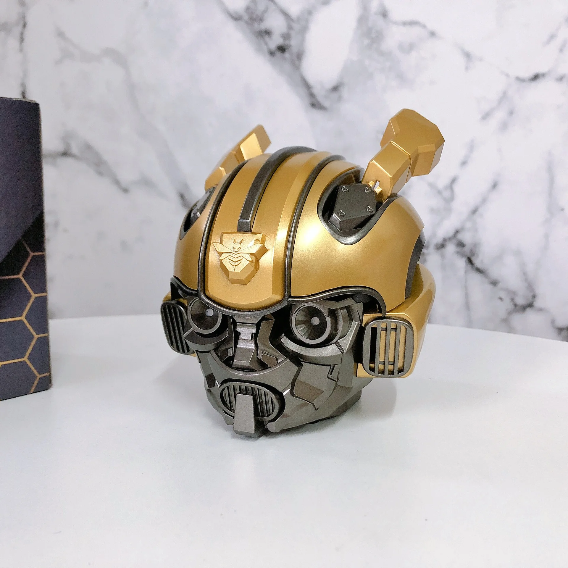 Беспроводной ПК Bumblebee Bluetooth TF карта динамик аудио сабвуфер карты сабвуфер Портативный громкой связи FM радио Boombox F4041