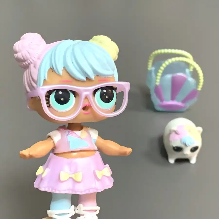 muñeca lol bombon