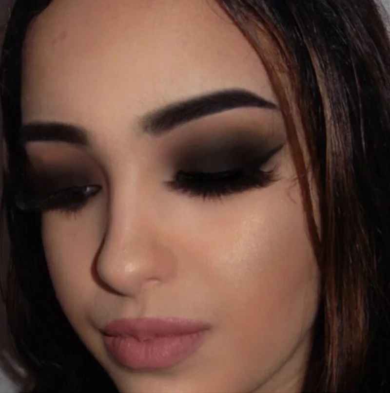 9 Colors Cool Toned Eyeshadow Palette Black Smokey Palette Matte Glitter Eyeshadow Smoky Eye Shadow Eye Pigments Palett