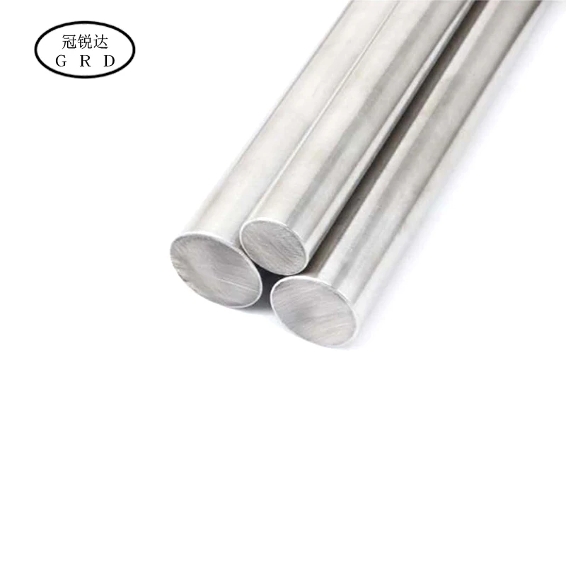 Белый стальной круглый стержень с прямым хвостовиком из быстрорежущей стали