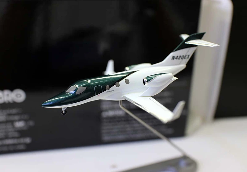 1/144 Scale HONDAJET Plane Model Toy Business Jet Small