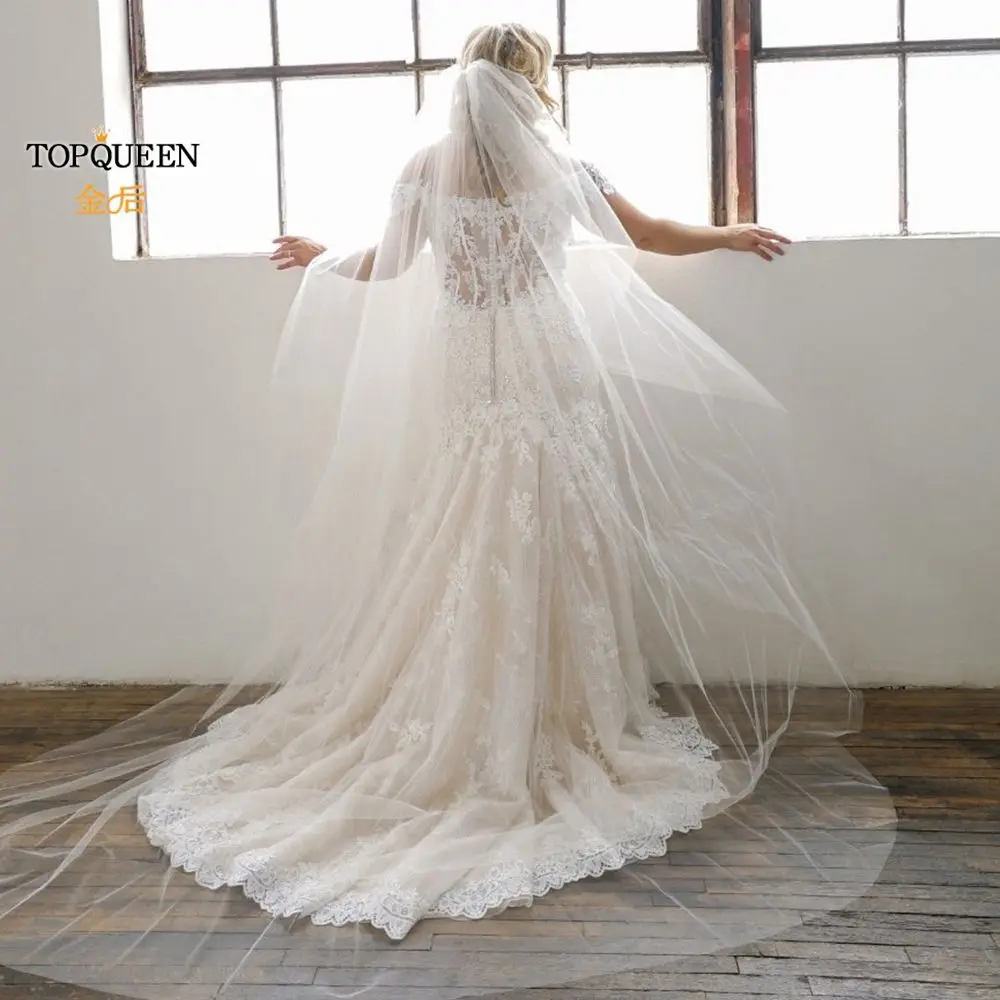 TOPQUEEN V30 1 Tier Cute Edge Bridal Wedding Veil for Bride Elegant Wedding Short with Comb Elbow Length Cathedral High Quality