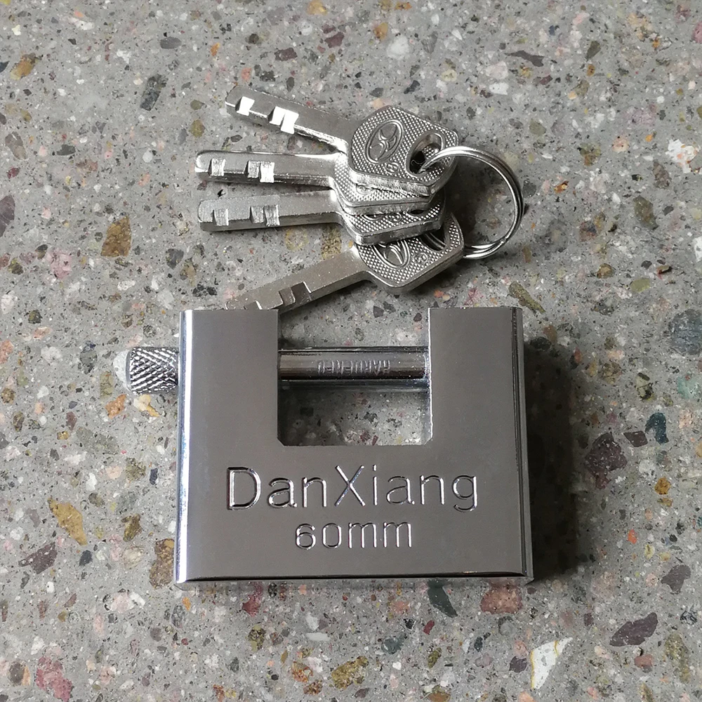 Breloque Mousqueton Rectangulaire - Argent Et émail Diamant - Fabrication Artisanale Inde (neuf)