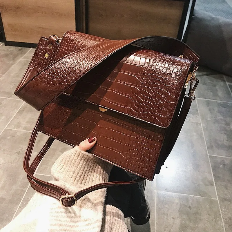 Kopen Fashion Alligator Schoudertas Voor Vrouwen Chic Luxe Handtassen Vrouwen Tassen Merk Designer Vrouwelijke Keten Messenger Crossbody Tassen