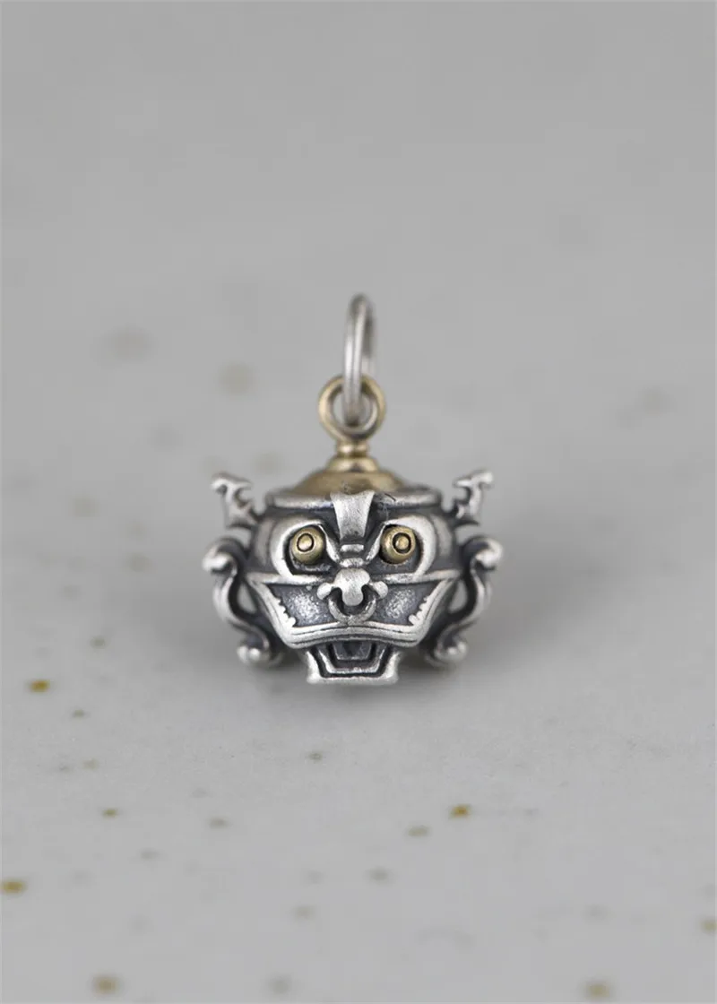 20754483709_1920852753