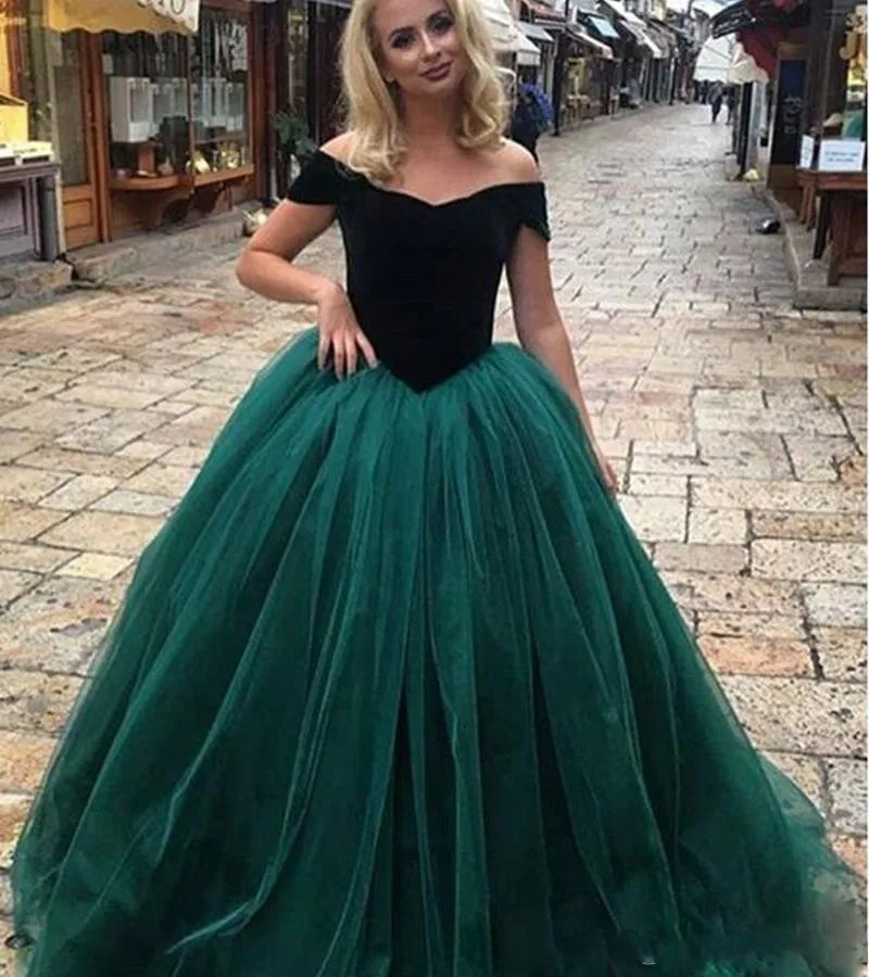 

princess emerald green ball gown Prom Dresses off the shoulder Tulle evening Dress plus size corset Quinceanera Gowns