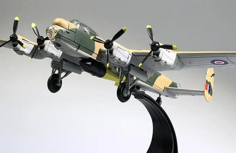Великобритания 1945 AVRO LANCASTER BMK I w/ракета версия 1/144 литья под давлением модель самолета