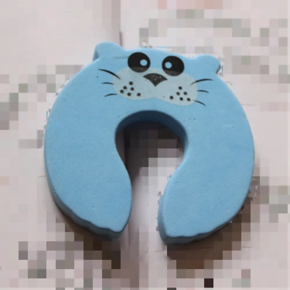 5pcs-lot-Silicone-Doorways-Gates-Decorative-Door-Stopper-Baby-Safety-Care-Cartoon-Animal-Jammer-Kid-Children (3)