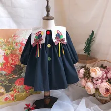 От 0 до 7 лет для маленьких девочек; сезон осень-зима; винтажное платье принцессы с длинными рукавами, темно-синего цвета, с вышитыми воздушными шарами для девочек; Хлопковое платье в английском стиле