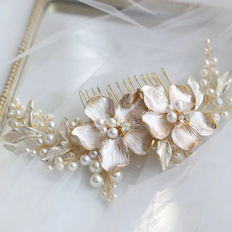 Floralbride Vintage Alloy Flower Crystal Rhinestone Pearls Bridal Hair Comb Wedding Headdress Hair Accessories Women Jewelry